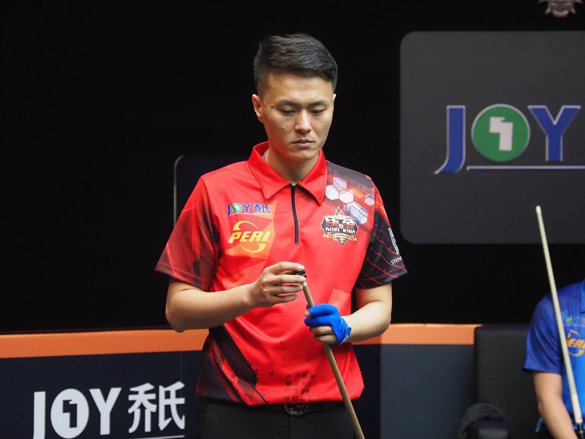 系复杂而微 系复杂而微