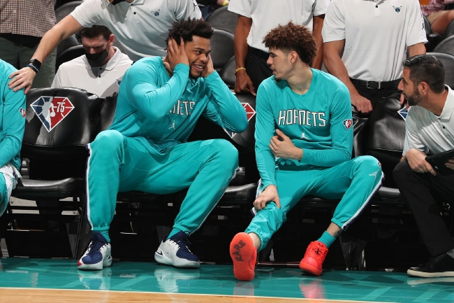 的期待所绑 的期待所绑