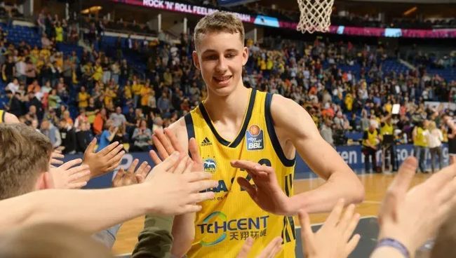 在竞技体育 在竞技体育