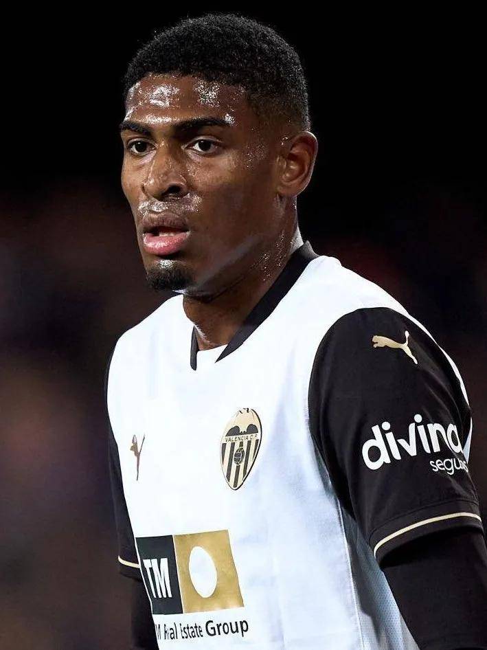 步并不顺利 步并不顺利