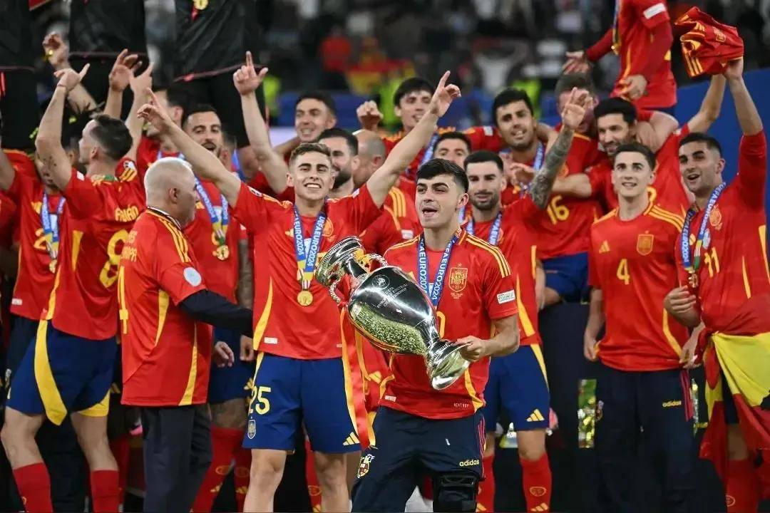 誉发起强有 誉发起强有