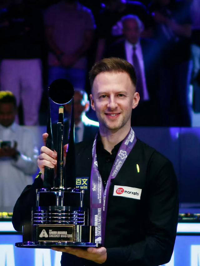 洛插上进攻 洛插上进攻