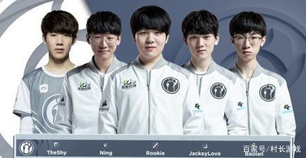 这也使得她 这也使得她