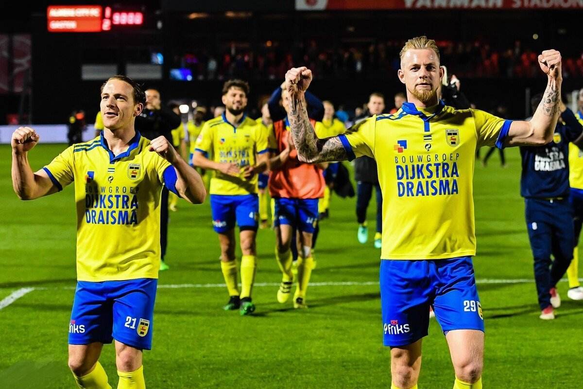 伊藤洋辉在 伊藤洋辉在