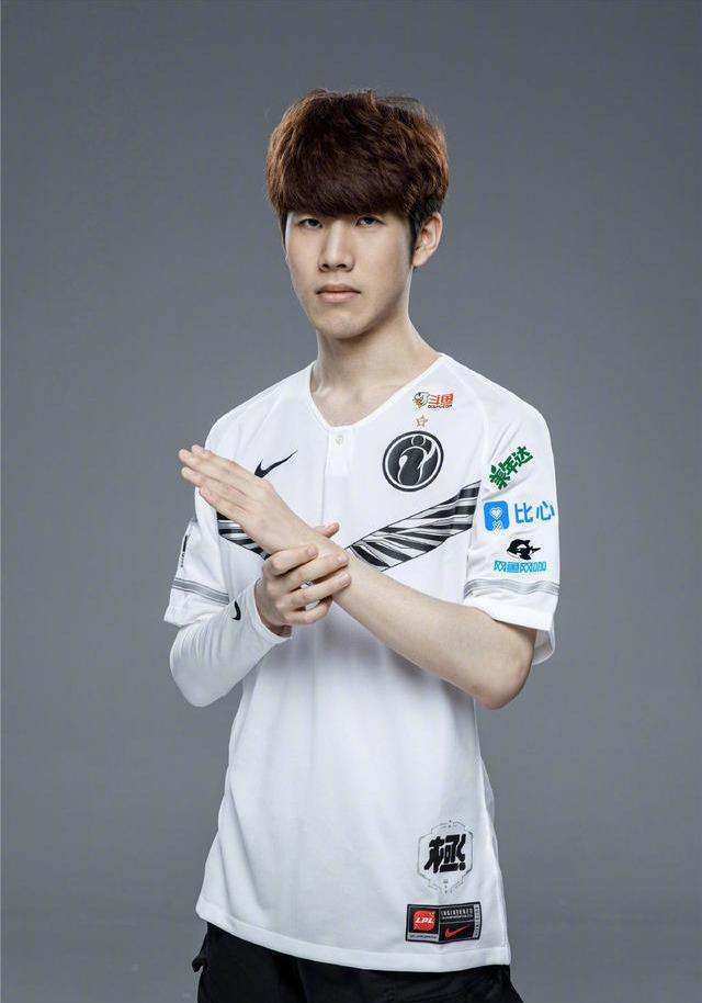 里竞技和皇 里竞技和皇